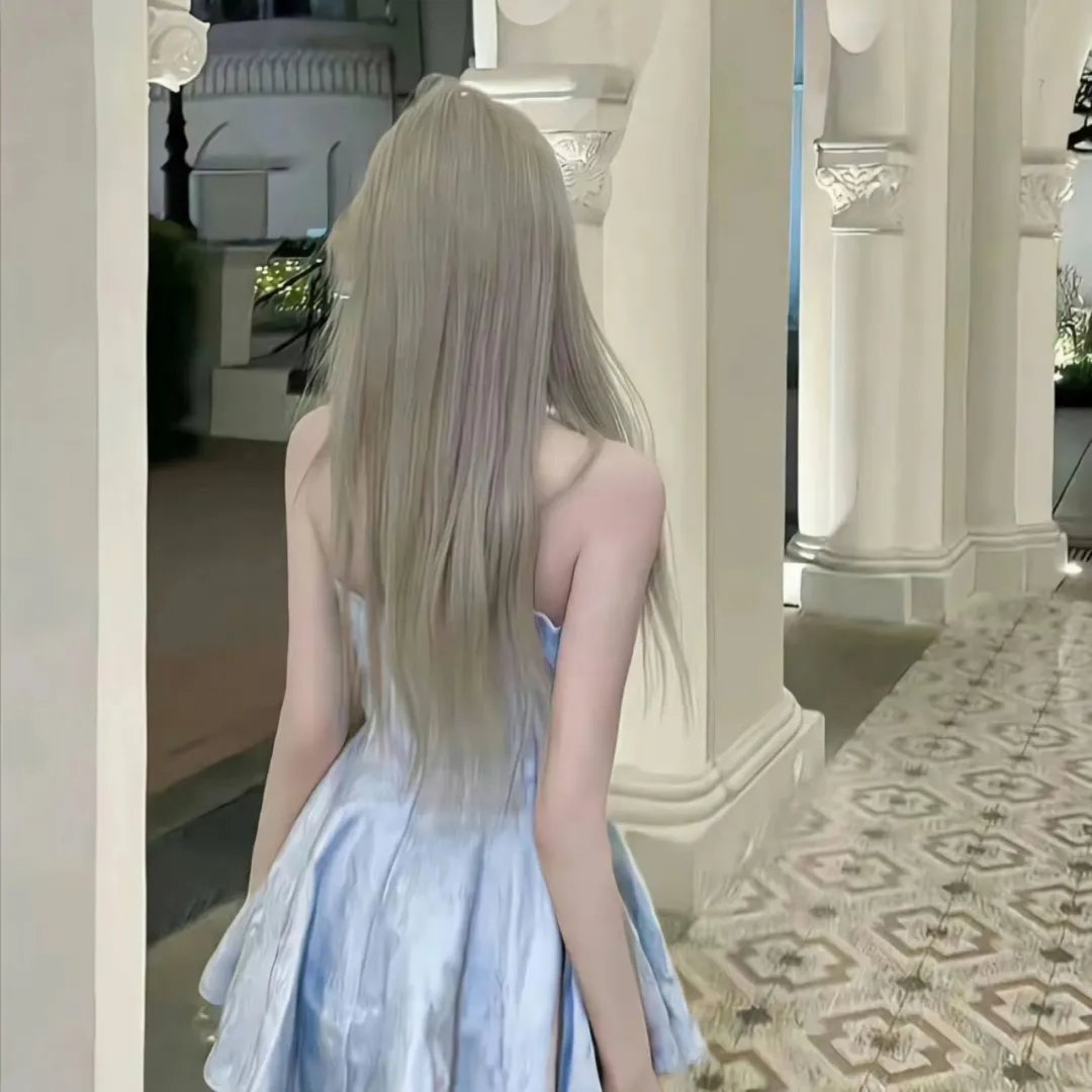 低头不见抬头见